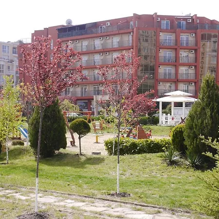 студия в комплекс афродита 2 Apartmán *